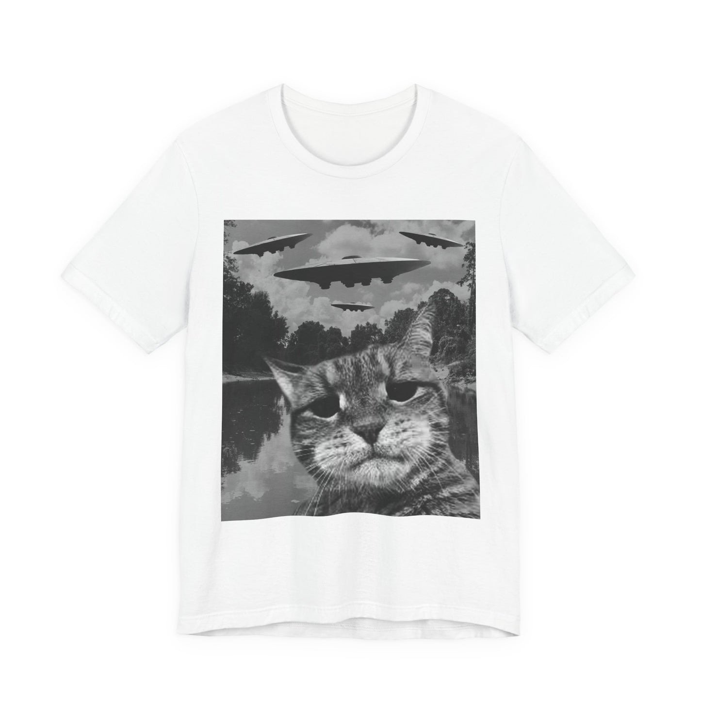 Cat UFO Retro Alien Invasion Cat T-Shirt